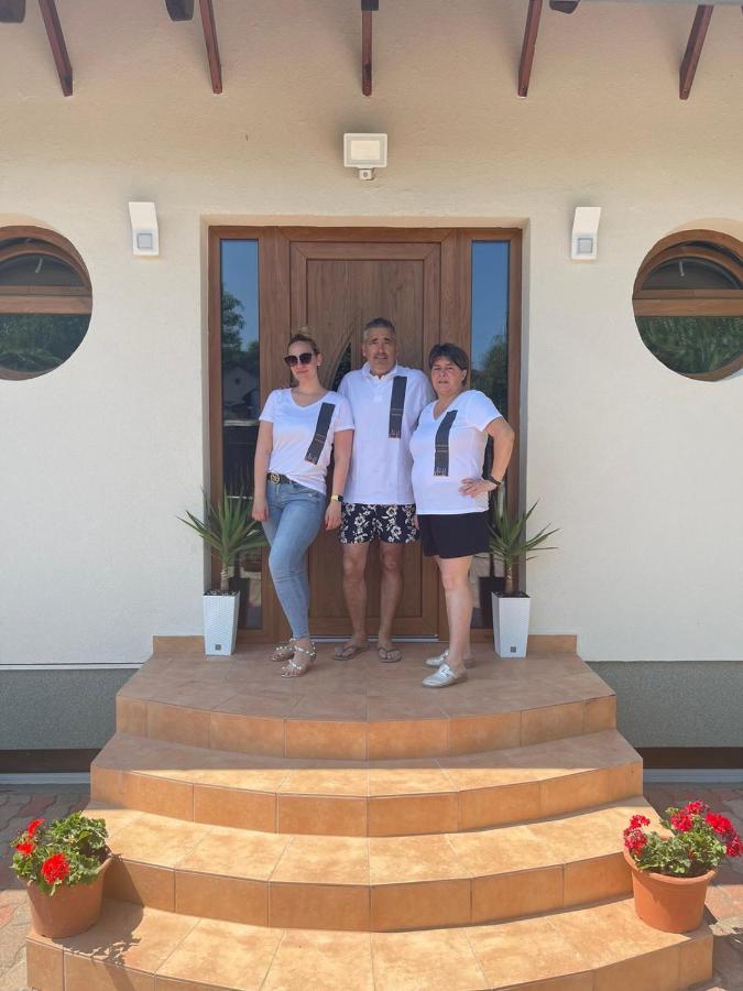 House4U Villa Balatonszemes Bagian luar foto